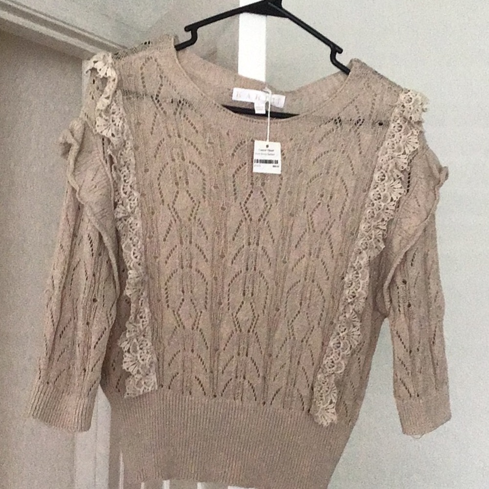 Karlie Sweater Large NWT